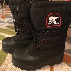 Sorel Glacier-Youth Sz 7